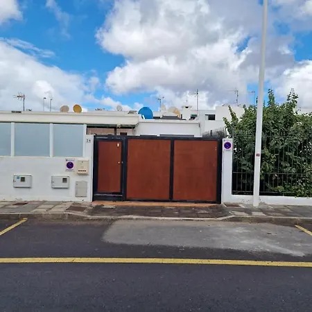 Casa Playa Chica Lanzarote Villa Puerto del Carmen  Exterior photo