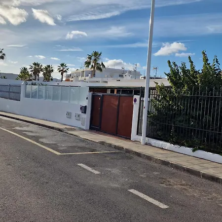 Casa Playa Chica Lanzarote Villa Puerto del Carmen  Exterior photo